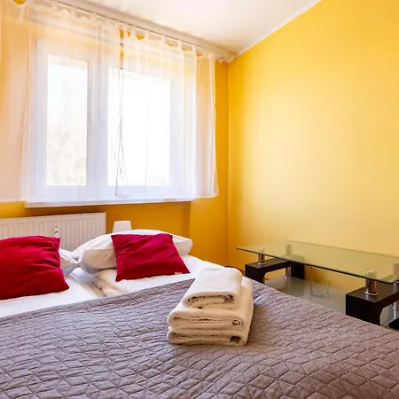 Cieszynskiego Seaside By Bookinghost דירה